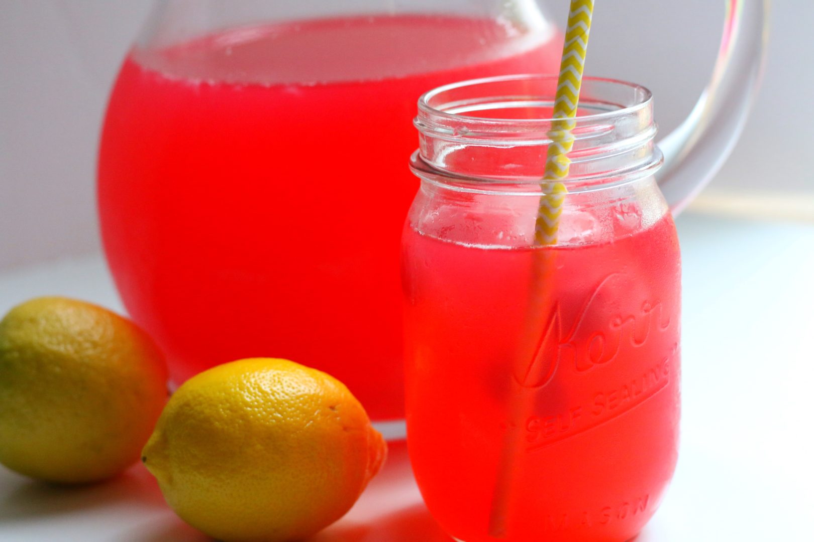 Raspberry Green Tea Lemonade-grabsomejoy.com
