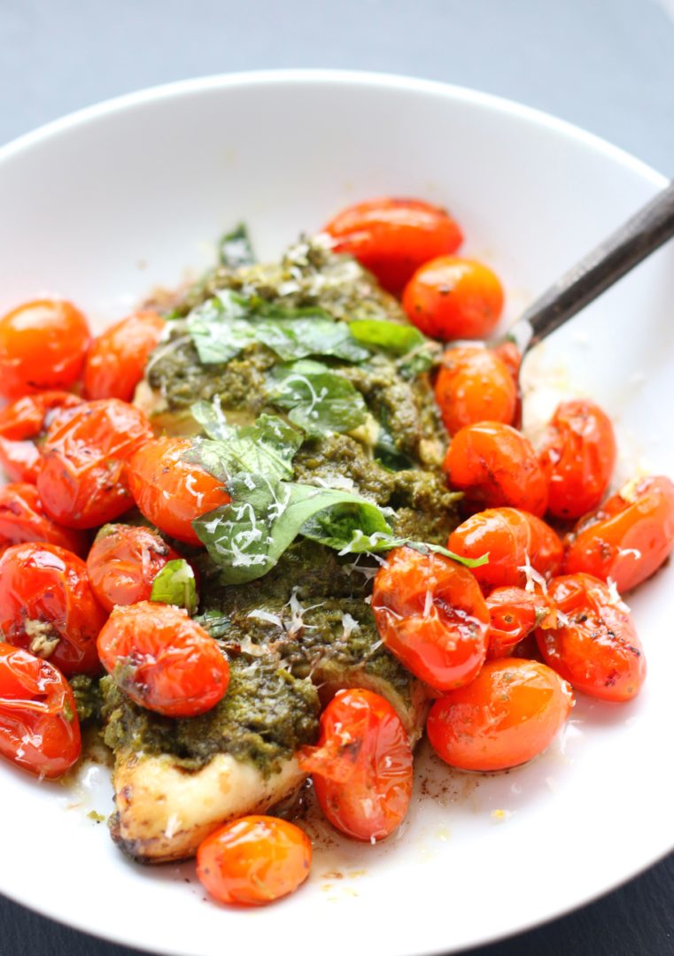 Pesto Chicken with Balsamic Tomatoes-grabsomejoy.com